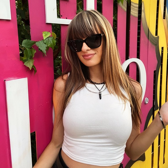 Meet your Posher, Julia - Picture 5 of 7